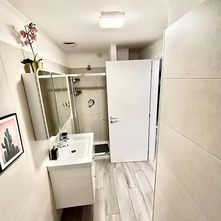 Giuseppe&carolina Citylife Lux Fiera Lägenhet